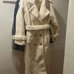 JLUXLABEL Sherpa coat. Size XL, worn once